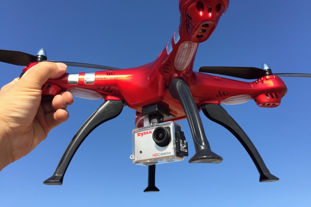 drone X8G Rouge